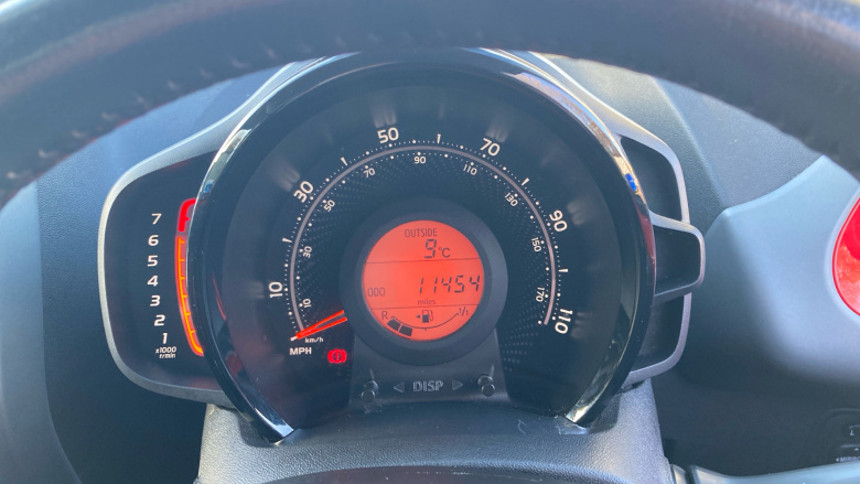 Toyota Aygo 1.0 VVT-i X-Play 5dr Petrol Hatchback